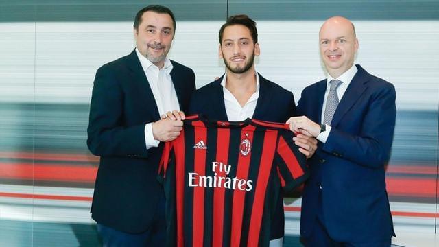 勒沃库森内部会议纪要流出——今晨战术微调，中超使命明确，纪律约束更严格(阿隆索执教勒沃库森fm战术)