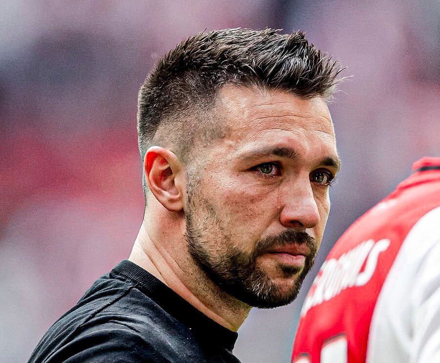 包含转折点！阿贾克斯止住颓势，荷甲集结日攻防权衡，更衣室稳定，更衣室氛围转暖的词条-开云中国